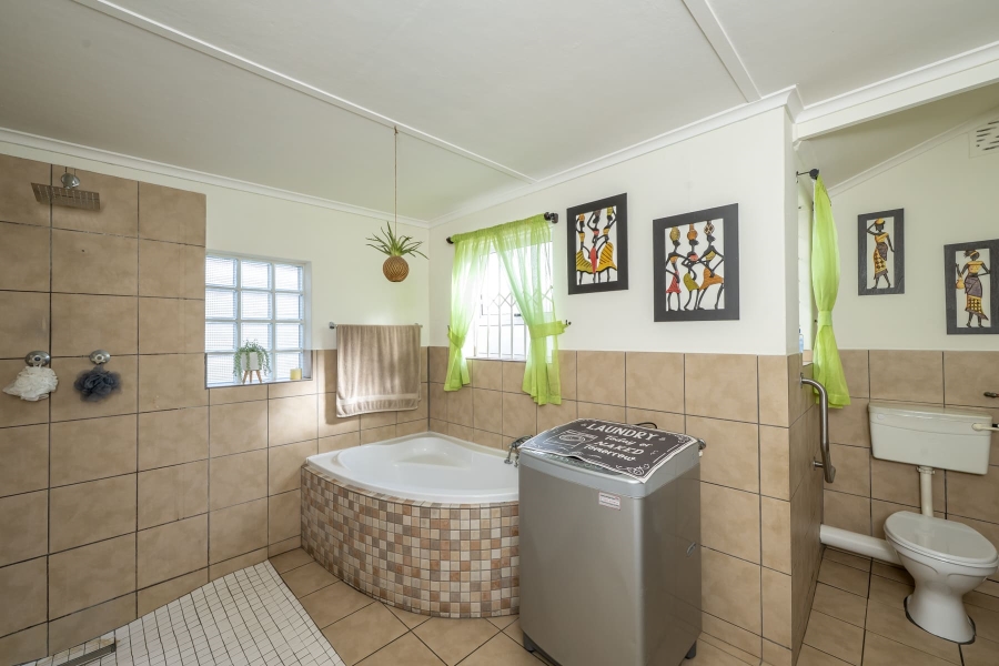 3 Bedroom Property for Sale in Ruyterwacht Western Cape